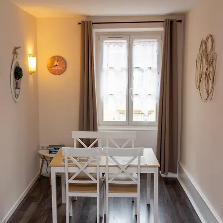 L'ambassadeur - Centre