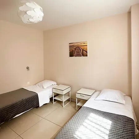 科尔马中心大使公寓 公寓 *