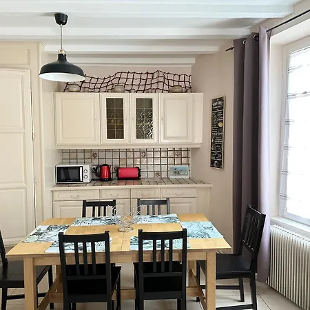 L'ambassadeur - Centre